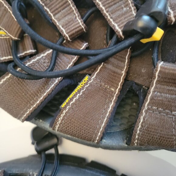 Brown KEEN Newport Hydro  Mens Closed-Toe Sandals Size 13  Waterproof - Picture 8 of 8